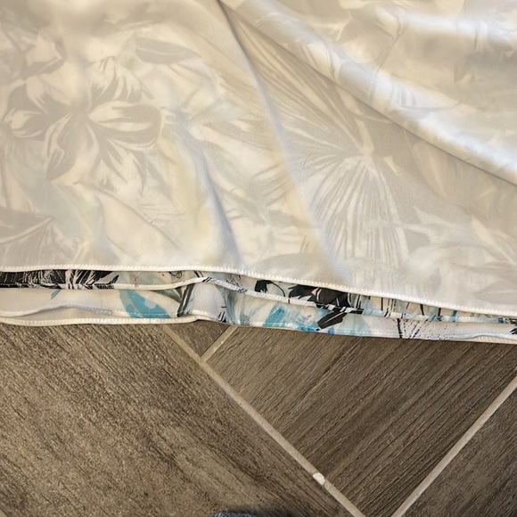 WHBM shell - Picture 8 of 9